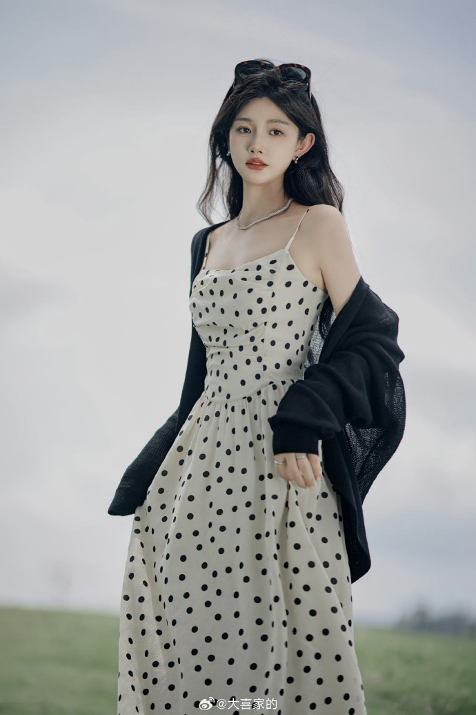 综艺一哥李响现状揭秘：与孙骁骁分手十年，婚姻生活幸福美满